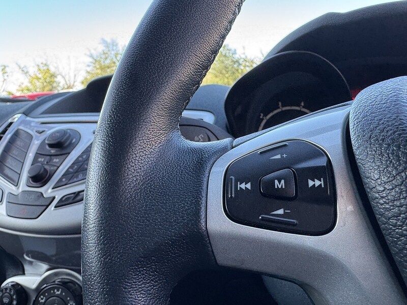 Used Ford Fiesta 2012 for sale - 76919790: Photo 45