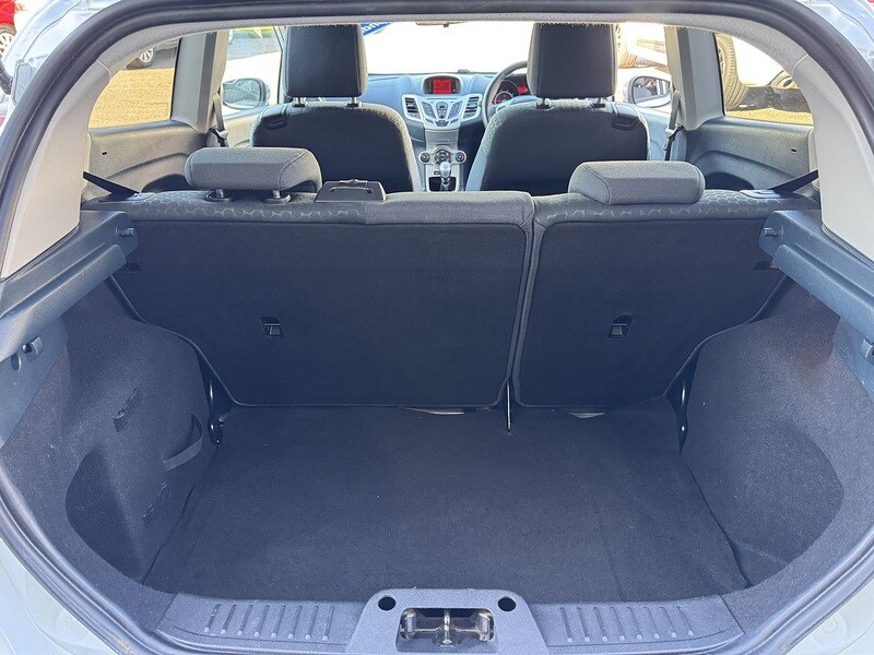 Used Ford Fiesta 2012 for sale - 76919790: Photo 53
