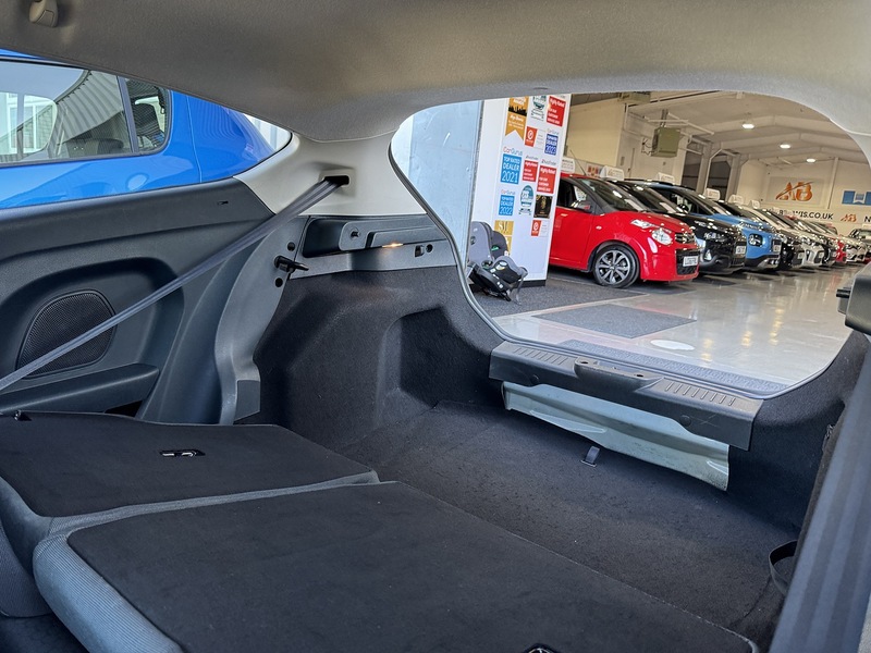 Used Ford Fiesta 2012 for sale - 76919790: Photo 56