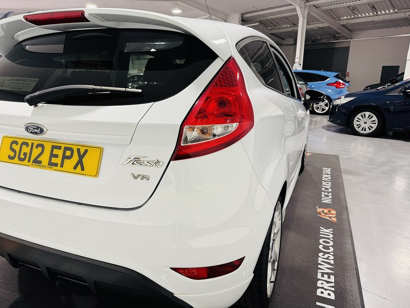 Used Ford Fiesta 2012 for sale - 76919790: Photo 9