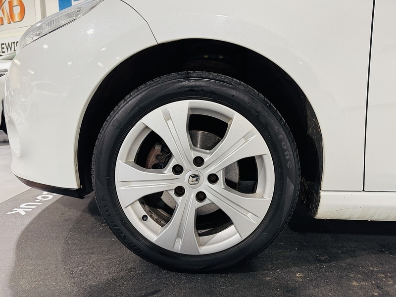 Used Renault Megane 2011 for sale - 76919788: Photo 16