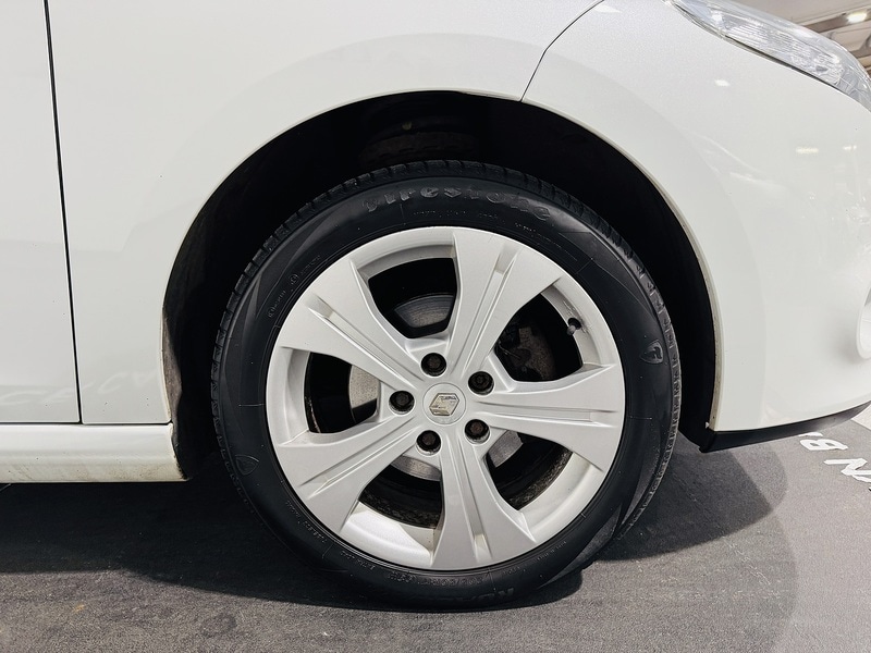 Used Renault Megane 2011 for sale - 76919788: Photo 17