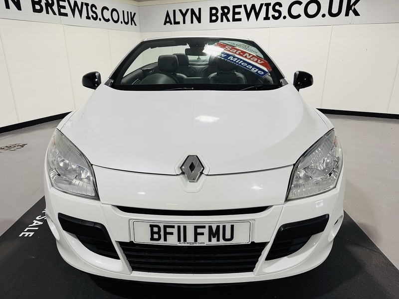 Used Renault Megane 2011 for sale - 76919788: Photo 21