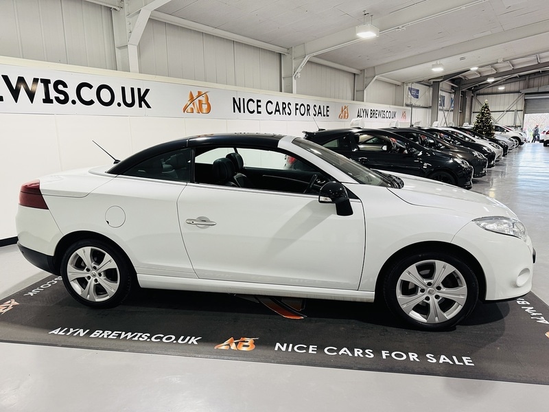 Used Renault Megane 2011 for sale - 76919788: Photo 27