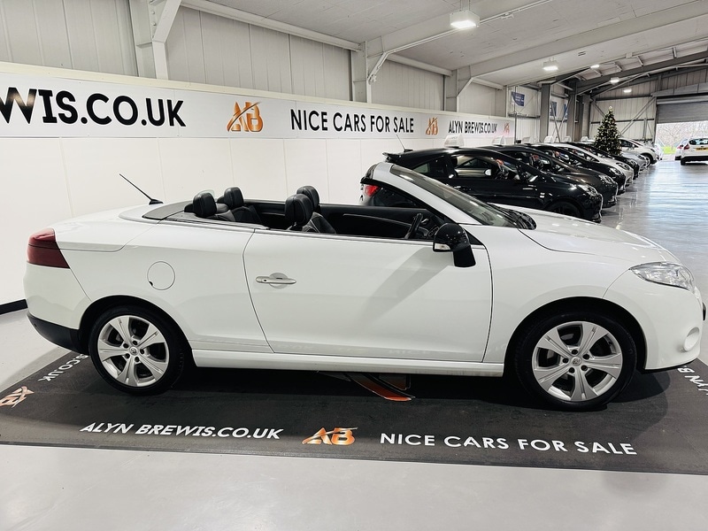 Used Renault Megane 2011 for sale - 76919788: Photo 3