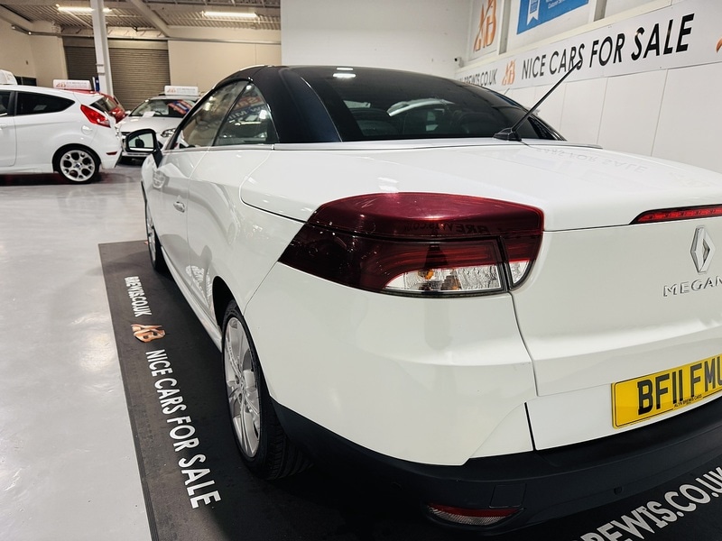 Used Renault Megane 2011 for sale - 76919788: Photo 34