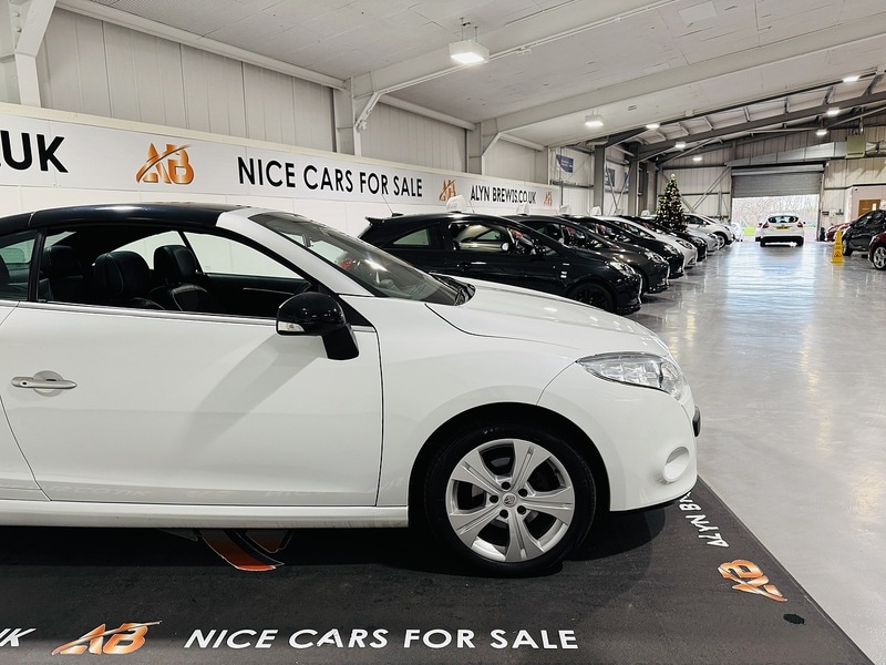 Used Renault Megane 2011 for sale - 76919788: Photo 36