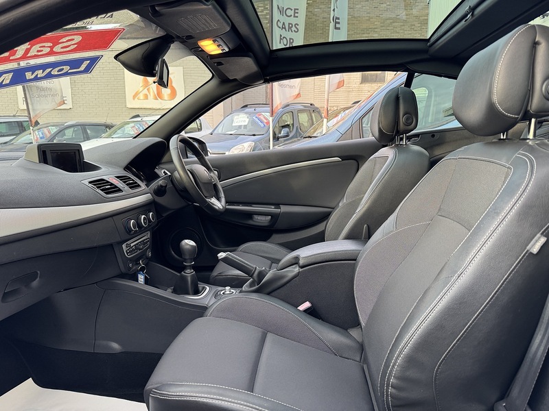 Used Renault Megane 2011 for sale - 76919788: Photo 52