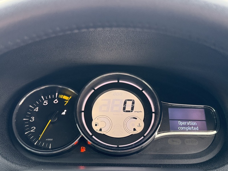 Used Renault Megane 2011 for sale - 76919788: Photo 59