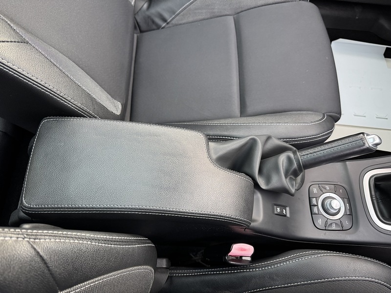 Used Renault Megane 2011 for sale - 76919788: Photo 64