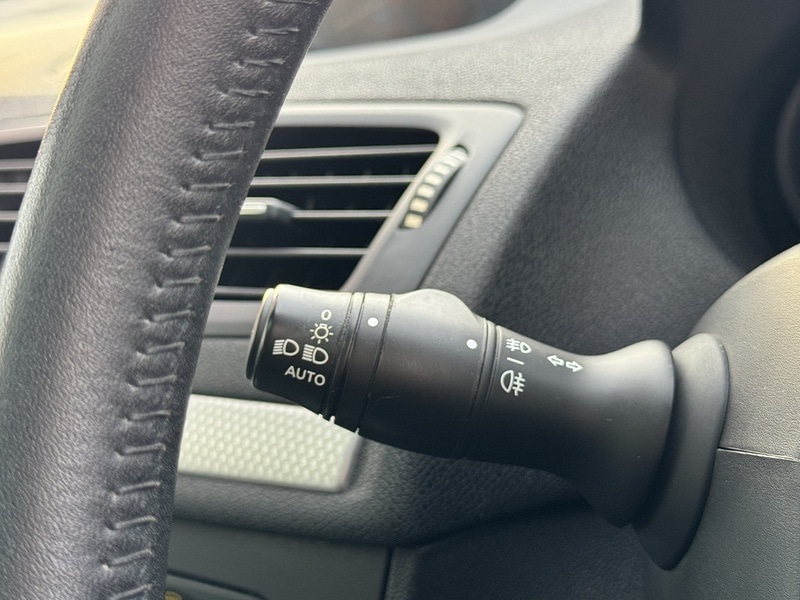 Used Renault Megane 2011 for sale - 76919788: Photo 65