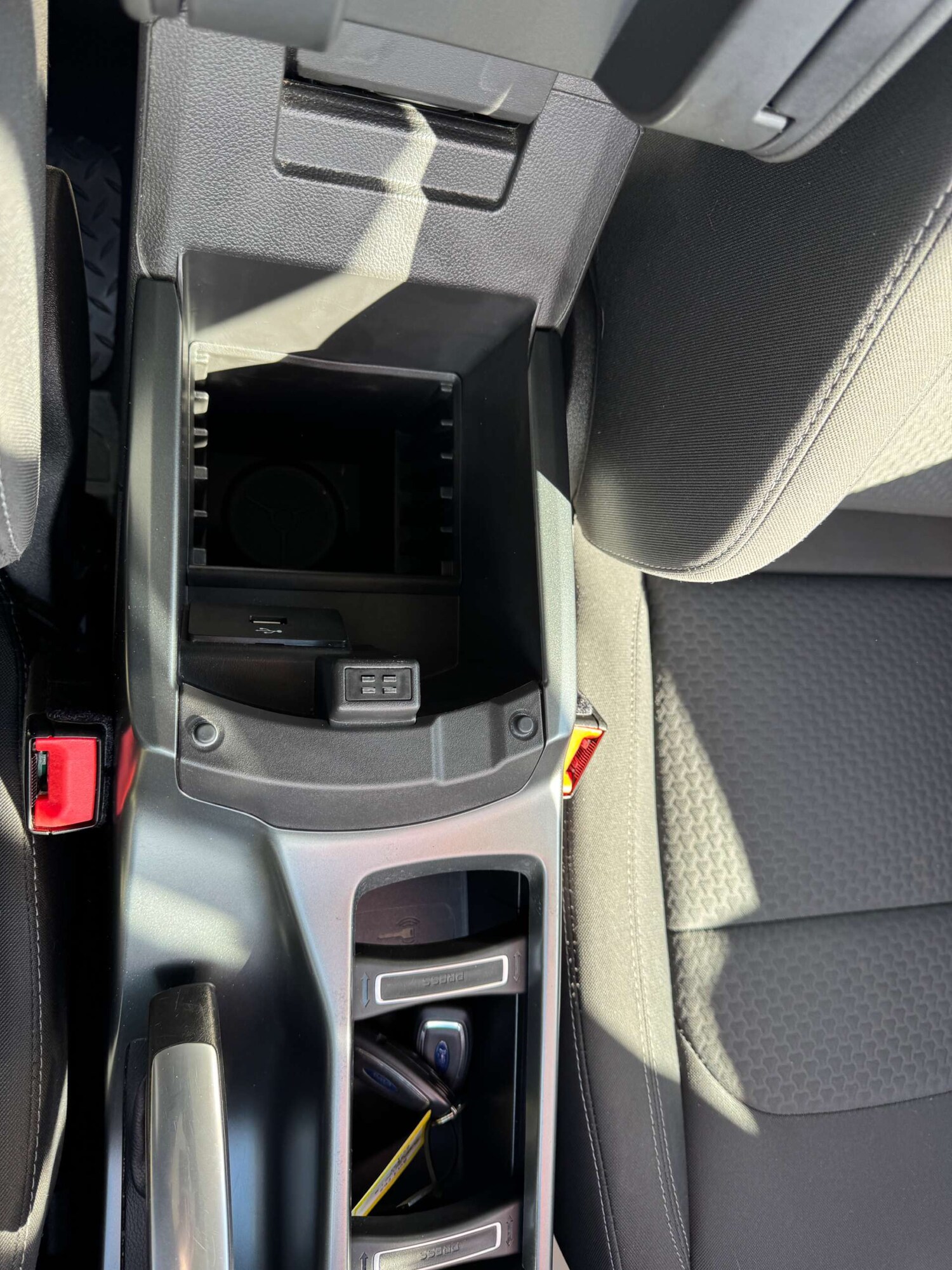 Used Ford Kuga 2017 for sale - 78027675: Photo 53