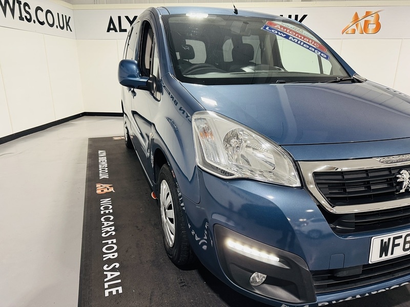 Used Peugeot Partner Tepee 2015 for sale - 76798861: Photo 10