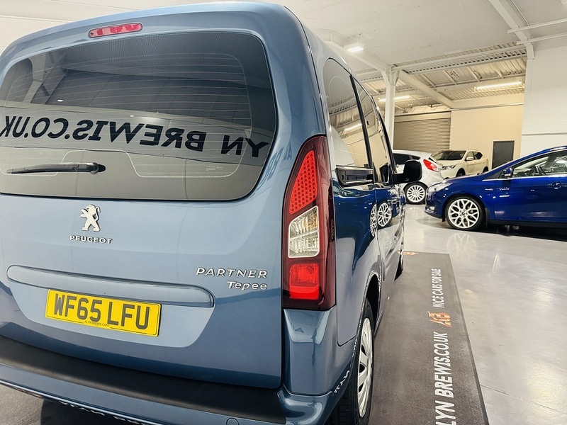 Used Peugeot Partner Tepee 2015 for sale - 76798861: Photo 11