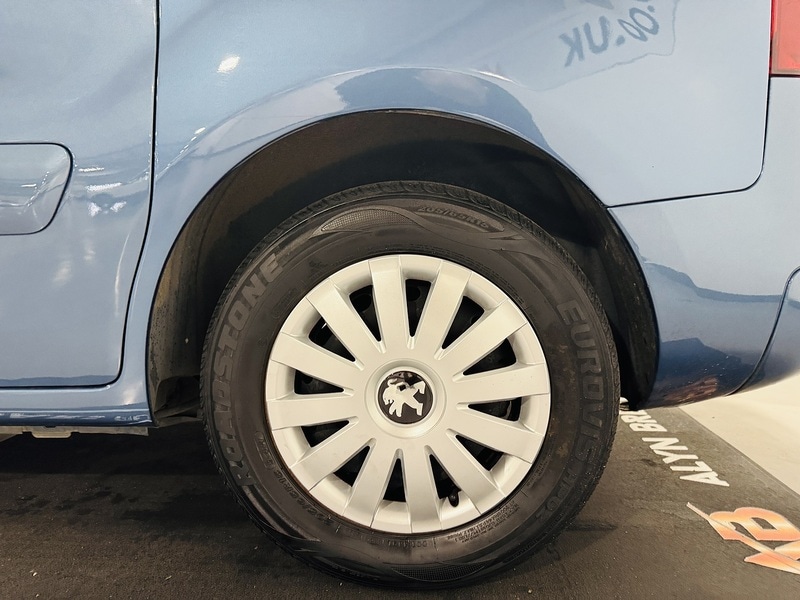 Used Peugeot Partner Tepee 2015 for sale - 76798861: Photo 17