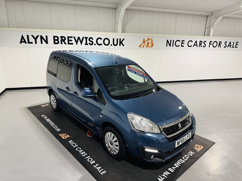 Used Peugeot Partner Tepee 2015 for sale - 76798861: Photo 25