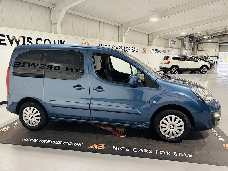 Used Peugeot Partner Tepee 2015 for sale - 76798861: Photo 3