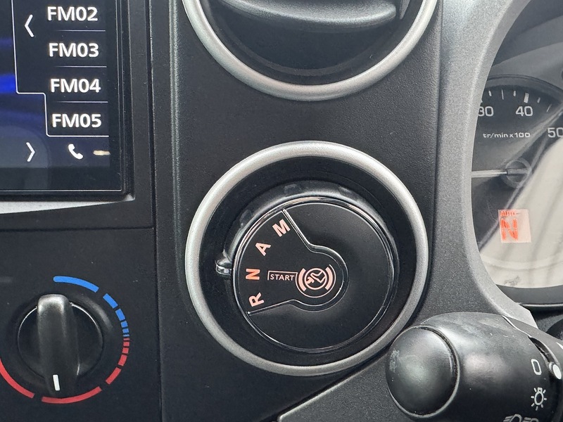 Used Peugeot Partner Tepee 2015 for sale - 76798861: Photo 44