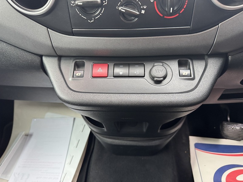 Used Peugeot Partner Tepee 2015 for sale - 76798861: Photo 45