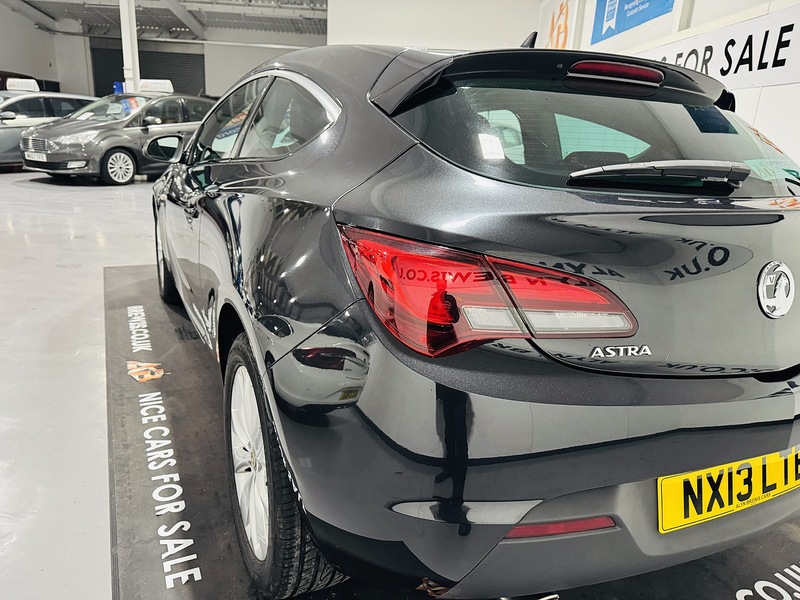 Used Vauxhall Astra GTC 2013 for sale - 77351217: Photo 10