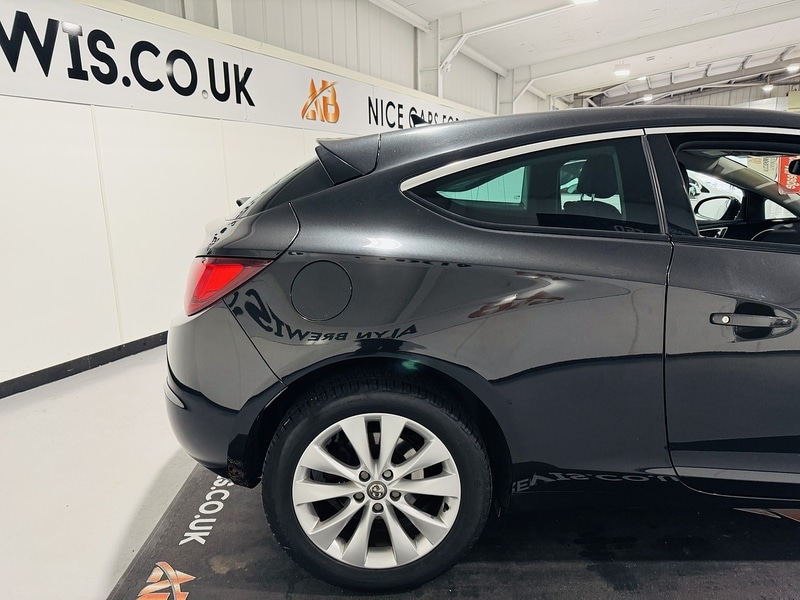 Used Vauxhall Astra GTC 2013 for sale - 77351217: Photo 11