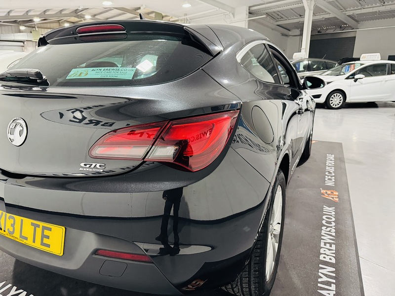 Used Vauxhall Astra GTC 2013 for sale - 77351217: Photo 9