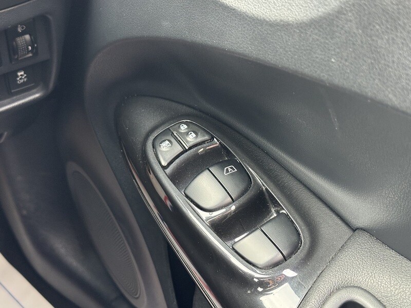 Used Nissan Juke 2018 for sale - 76698950: Photo 54