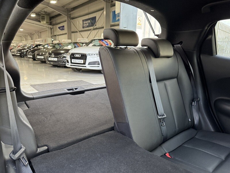 Used Nissan Juke 2018 for sale - 76698950: Photo 67