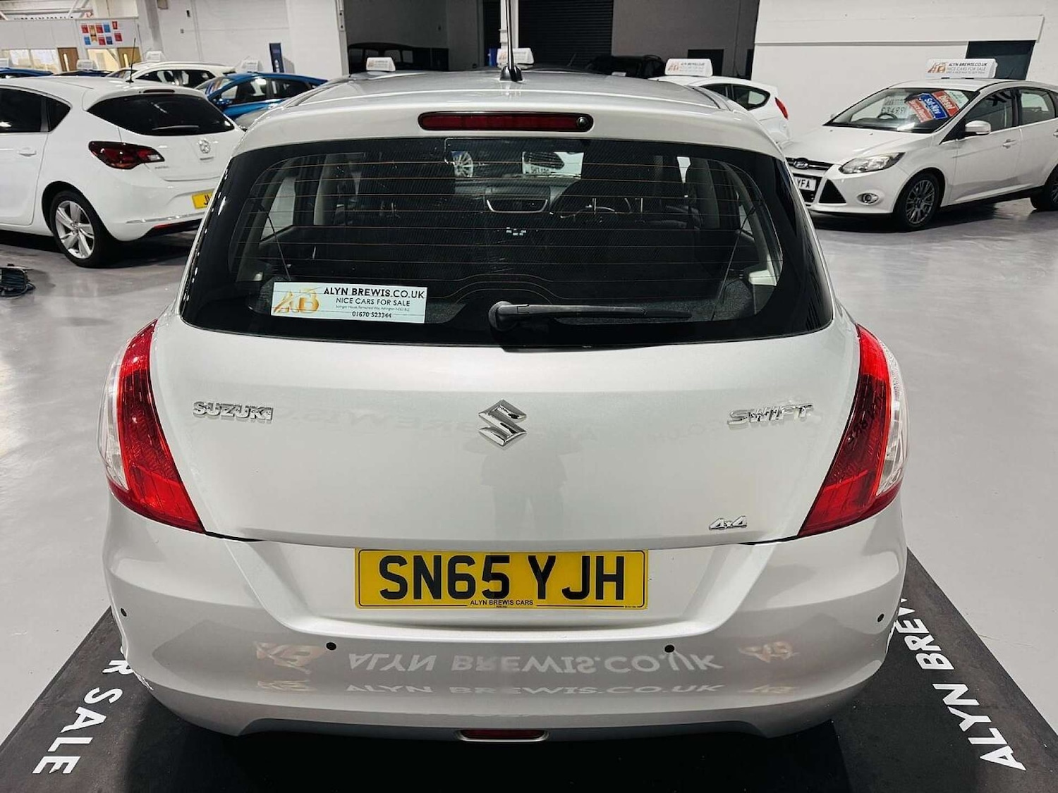 Used Suzuki Swift 2015 for sale - 77487310: Photo 14