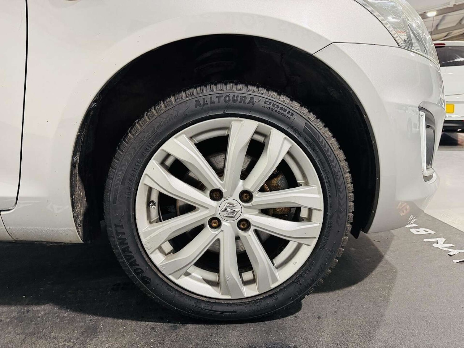 Used Suzuki Swift 2015 for sale - 77487310: Photo 17