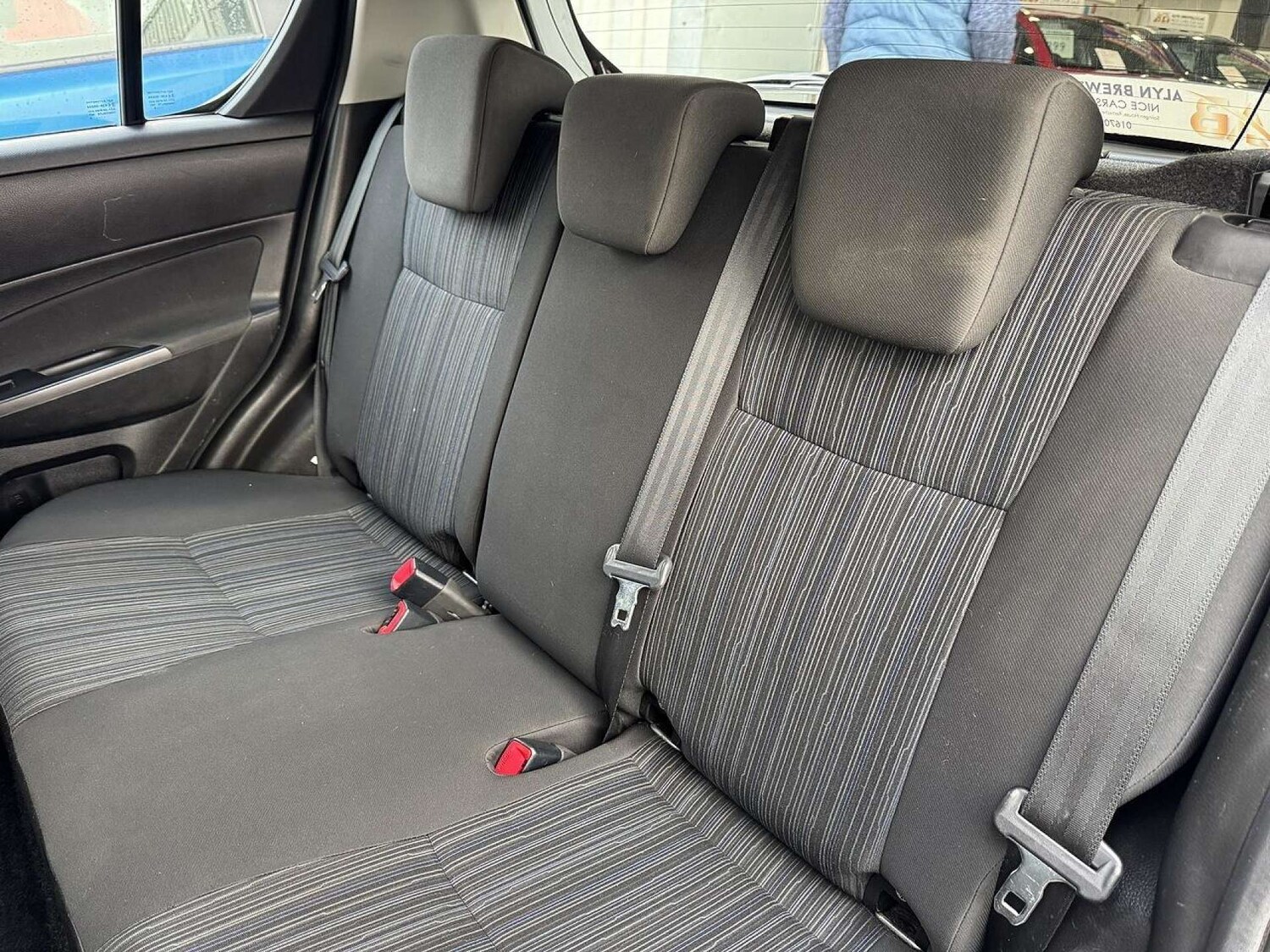 Used Suzuki Swift 2015 for sale - 77487310: Photo 28