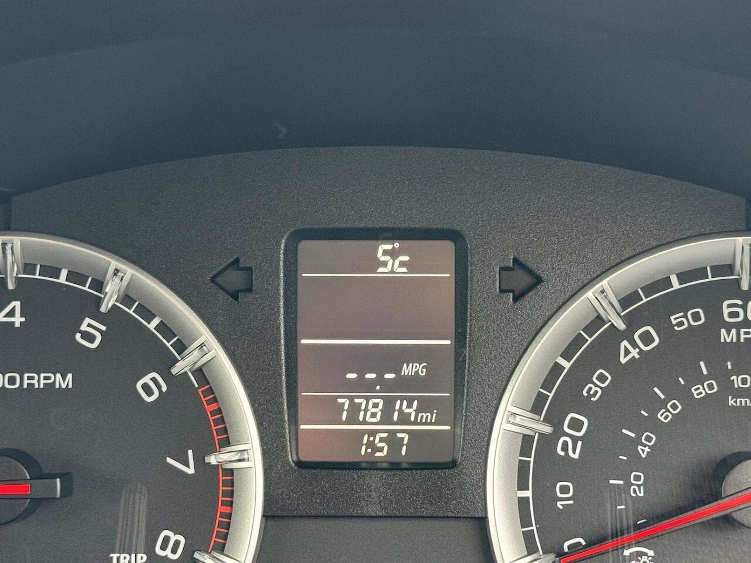 Used Suzuki Swift 2015 for sale - 77487310: Photo 41