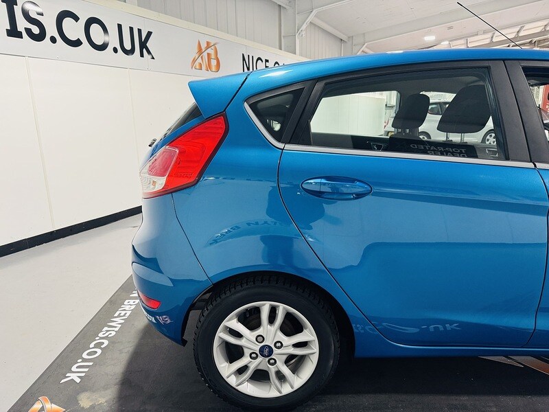 Used Ford Fiesta 2015 for sale - 77276865: Photo 11