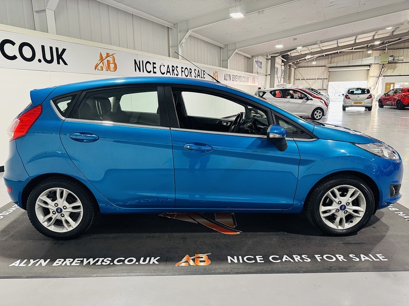 Used Ford Fiesta 2015 for sale - 77276865: Photo 3