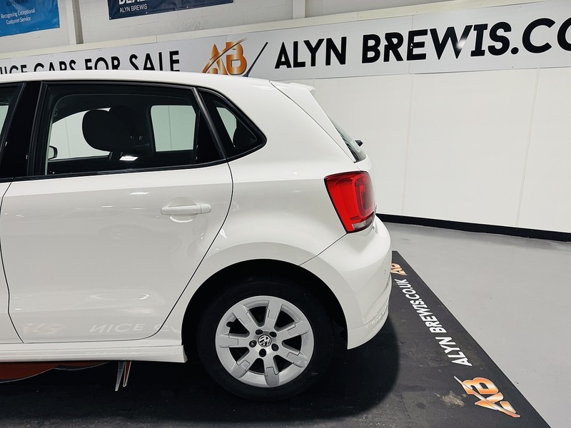 Used Volkswagen Polo 2012 for sale - 77384765: Photo 12