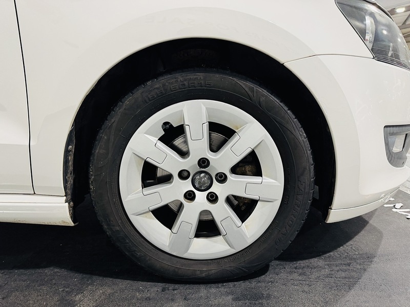 Used Volkswagen Polo 2012 for sale - 77384765: Photo 17