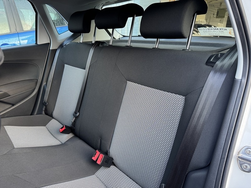 Used Volkswagen Polo 2012 for sale - 77384765: Photo 26