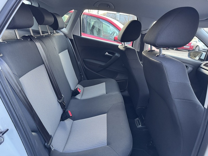 Used Volkswagen Polo 2012 for sale - 77384765: Photo 28