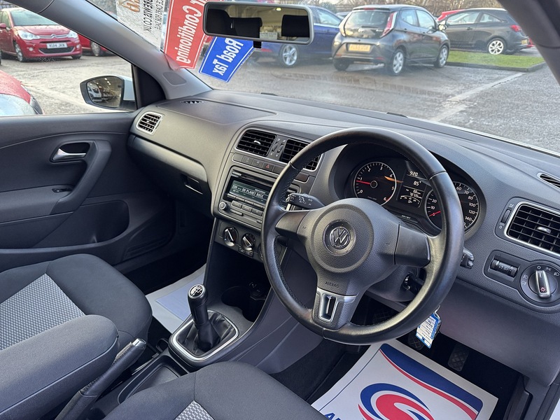 Used Volkswagen Polo 2012 for sale - 77384765: Photo 32