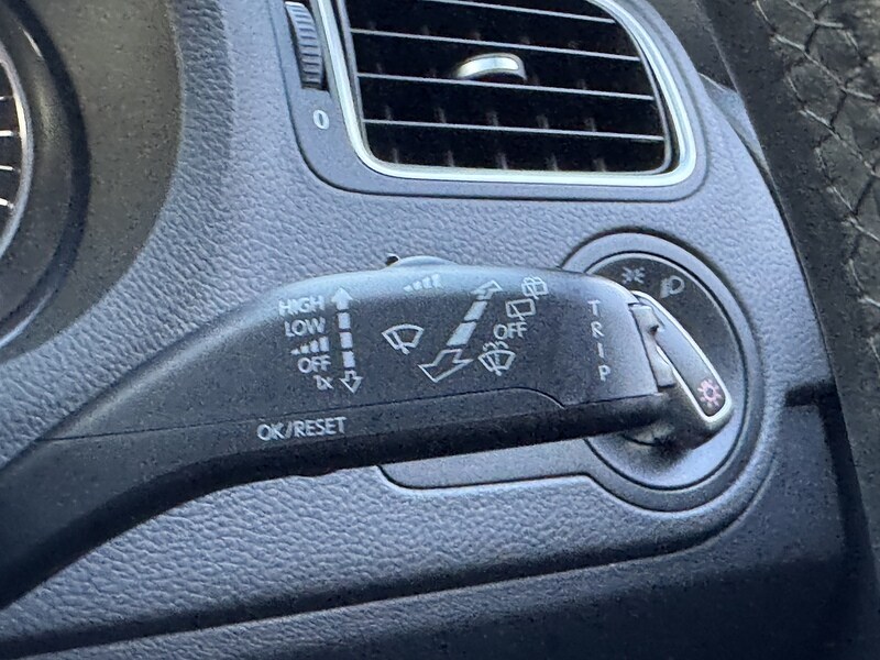 Used Volkswagen Polo 2012 for sale - 77384765: Photo 45