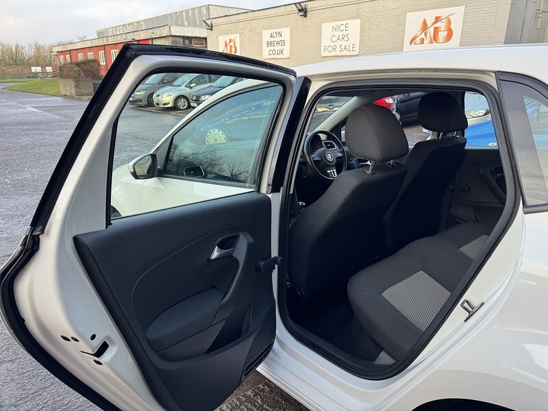 Used Volkswagen Polo 2012 for sale - 77384765: Photo 50