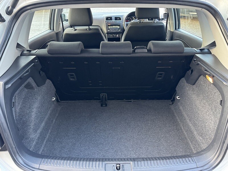 Used Volkswagen Polo 2012 for sale - 77384765: Photo 52