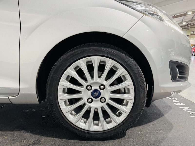 Used Ford Fiesta 2015 for sale - 76778073: Photo 17