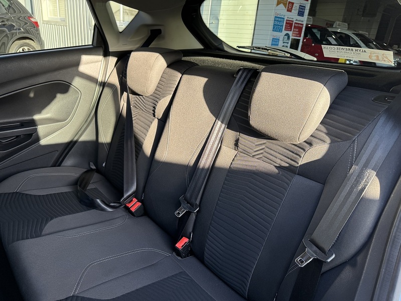 Used Ford Fiesta 2015 for sale - 76778073: Photo 28