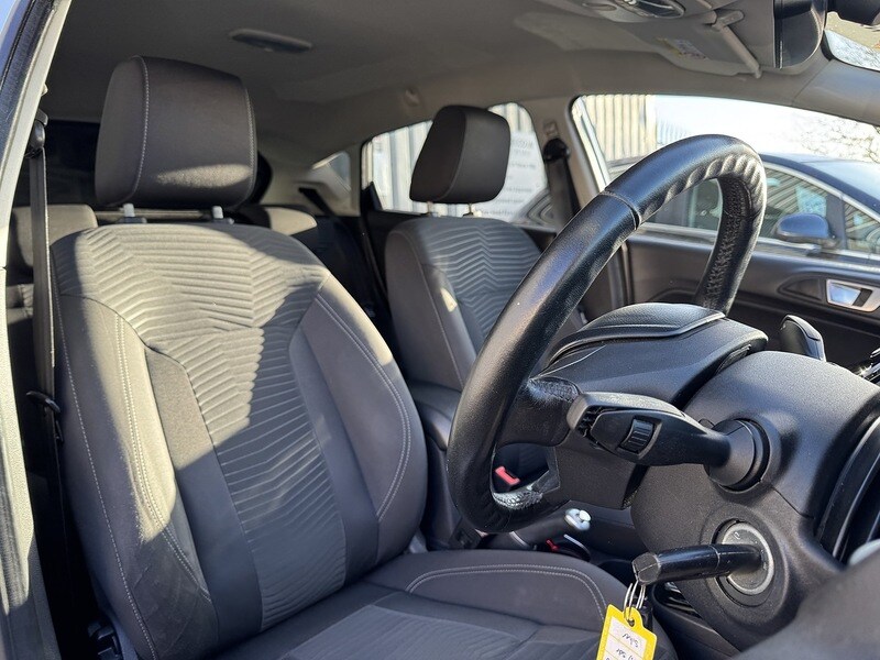 Used Ford Fiesta 2015 for sale - 76778073: Photo 32