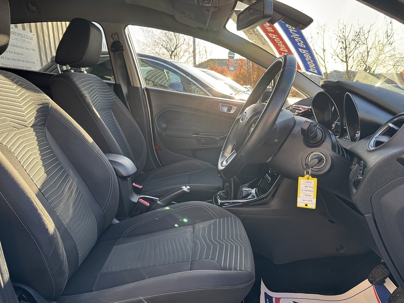 Used Ford Fiesta 2015 for sale - 76778073: Photo 33