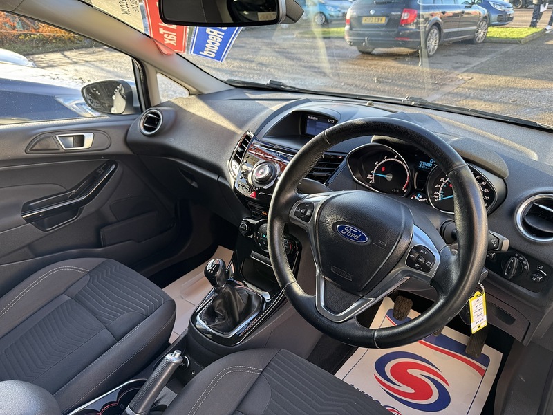 Used Ford Fiesta 2015 for sale - 76778073: Photo 34