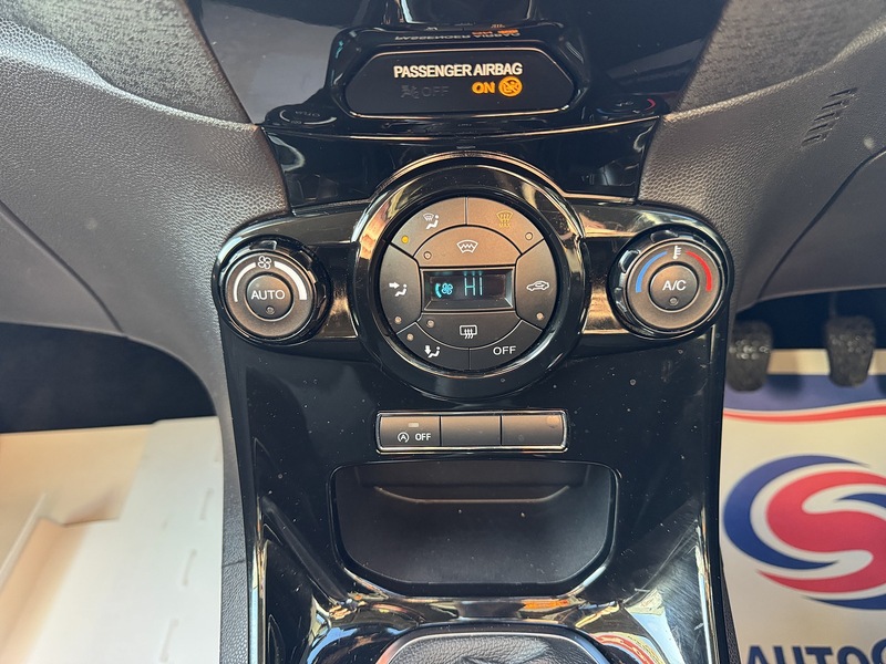 Used Ford Fiesta 2015 for sale - 76778073: Photo 44