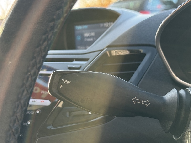 Used Ford Fiesta 2015 for sale - 76778073: Photo 50