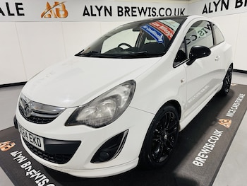 Vauxhall - Corsa